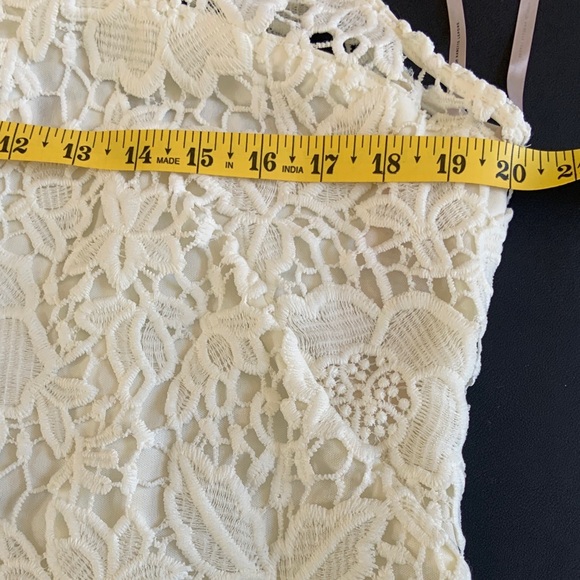 Nanette Lepore Ivory Lace Sleeveless Top - Picture 9 of 11